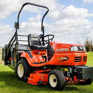 Tondeuse à gazon Kubota à braquage zéro pour une coupe rapide et précise de l'herbe - Product Image 5