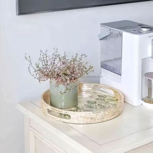 Bandeja de nácar hecha a mano, proveedor al por mayor, bandeja decorativa de lujo para servir, respetuosa con el medio ambiente, duradera, sostenible de Vietnam - Product Image 1