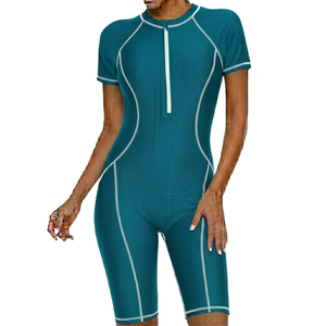 Maillot de bain une pièce design modeste avec short intégré, 220 grammes, Spandex Nylon, sans couture, col rond - Product Image 1