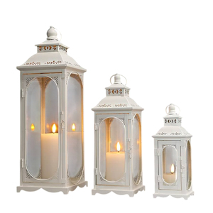 Juego de 2 Faroles Decorativos de Metal Negro, Estilo Vintage, Portavelas Colgantes con Vidrio Templado para Eventos en Interiores y Exteriores - Product Image 5