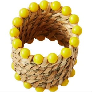 Porta servilletas de ratán de madera ligera con anillos entrelazados, ideales para cenas minimalistas, disponibles a precios de mayorista. - Product Image 5