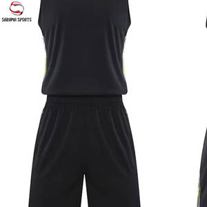 Uniforme de basket-ball personnalisé pour les équipes |   Séchage rapide |   Fournisseur professionnel d'uniformes de basket-ball - Product Image 3