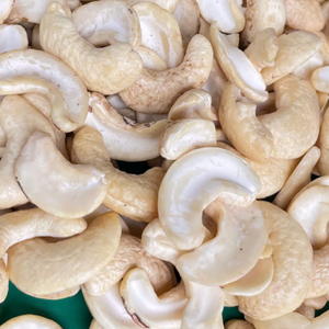 Nueces de Anacardo W320 a Precio de Fábrica, Nueces de Anacardo de Vietnam al por Mayor con Impuestos Incluidos - Product Image 1