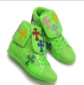 Chaussures de boxe montantes tendance, personnalisables, abordables, en cuir, avec semelle extérieure en mesh, pour boxe et lutte professionnelle, avec patchs croisés - Product Image 1