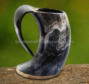 Viking Artisan Chope de Corne de Bière Artisanale Polie Artisanat Naturel en Style Nautique et Animal pour Cadeaux d'Anniversaire - Product Image 3