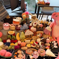 Nieuwe leuke en creatieve theepot koffiekopje theekopje kaneelbroodje pluche speelgoed familievakantie schattige decoratie kerstcadeau