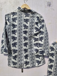 Ensemble de pyjama en coton imprimé à la main avec pochette, vêtements de détente pour femmes, ensemble de nuit coordonné, vêtements de nuit doux et respirants - Product Image 5