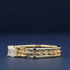 Bague de créateur en or 14 carats avec diamant de laboratoire pour homme, alliance minimaliste au look haut de gamme avec pierres pour fiançailles et soirées - Product Image 2