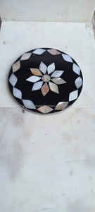 Sous-verre en nacre indienne fait main de qualité supérieure, incrusté de coquillages, pour la vente au détail, l'hôtellerie et les designers, fabriqué en INDE - Product Image 3