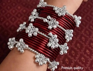 .Colorful Stylish Vibrant Brown Silver Plated Trendy Geometric <b>Glass</b> <b>Bangles</b> Imitation Pearl Churiyan Set for Wedding Party Wear - Product Image 6