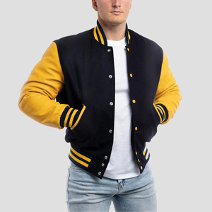 Blouson Bomber Varsity Personnalisé pour Homme en Laine et Cuir – Corps en Laine Premium, Manches en Cuir Véritable, Poignets Côtelés et Boutons Pression – Style Urbain - Product Image 5