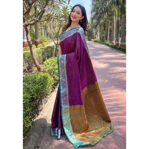 Sari en soie cachemire douce violette tissé avec des fils zari contrastés, robes de soirée élégantes - Product Image 1