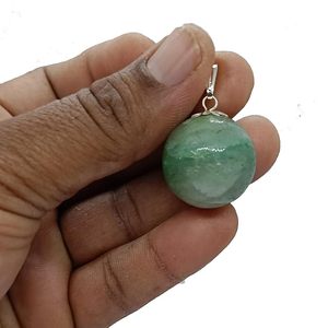 Colgante de Bola de Aventurina Verde Natural Grabado, Colgante de Cristal de Moda de Gujarat - Para el Día de la Madre - Product Image 4