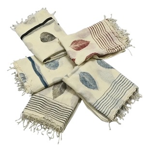 Pañuelo de Algodón con Estampado Tropical, Ligero y Largo, para Uso Diario de Mujer, Accesorio de Moda para Todas las Temporadas - Product Image 4
