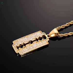 Colgante de Cuchilla de Afeitar de Moissanita Iced Out, Chapado en Oro Amarillo, Amuletos Hip Hop, Joyería Temática para Uso Diario, Colgante Personalizado para Rapper - Product Image 1