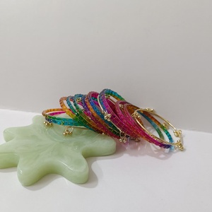 ชุดกำไลแก้วคาชเมียร์สีสันสดใส 16 ชิ้น หลากสี ทำด้วยมือ ชุบทอง คาด้า กุงรู เครื่องประดับพื้นเมืองแบบดั้งเดิมสำหรับผู้หญิง - Product Image 4