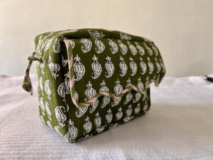 Cotton Quilted Handmade Block Print Eco-Friendly Large Waterproof Scallop Edge Zipper Closure Multi-Compartment Makeup <b>Bag</b> for - Product Image 1