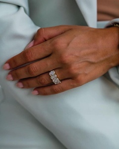 Bague d'éternité en argent sterling avec diamant de laboratoire taille ovale pour femme, alliance de mariage, bijou d'anniversaire - Product Image 2