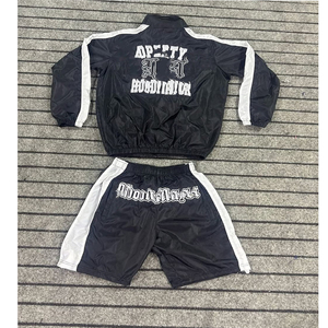 ชุดเซ็ตเสื้อฮู้ดกันลมและกางเกงขาสั้นสำหรับผู้ชาย รุ่นขายดี ผลิตตามสั่ง (OEM) คุณภาพพรีเมียม ผ้าไนลอน ซิปแบบรูด มีฮู้ด สินค้ามาใหม่ - Product Image 2