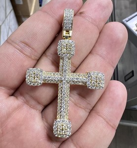 Pendentif Croix Personnalisé Sertie de Diamants Moissanite VVS Taille Ronde en Alliage Plaqué Or 14K, Breloque Religieuse, Cadeau Unisexe, Bijoux Hip-Hop - Product Image 4