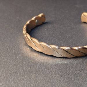 Spiral Twist Copper Bangle - Antique Finish Pure Copper <b>Healing</b> <b>Bracelet</b> - Bio-Energy Therapy Cuff for Joint Pain Relief - Product Image 6