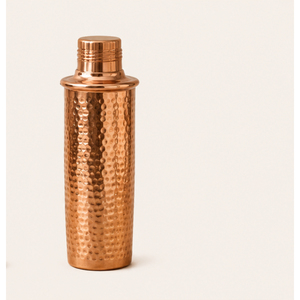 Bouteille d'eau artisanale en cuivre martelé pur, anti-fuite, récipient ayurvédique pour la santé, le yoga et le sport, design écologique - Product Image 1