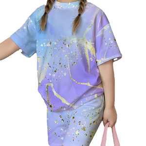 Ensemble jupe et haut athleisure d'été pour filles, haute qualité, avec étiquette personnalisée, motif uni en coton, manches courtes, couleurs personnalisables - Product Image 1