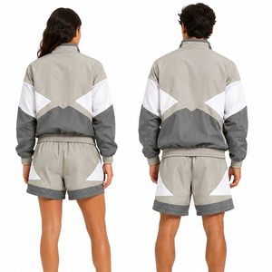 Ensemble de survêtement unisexe coupe-vent color block à séchage rapide avec veste demi-zip et short de sport - Product Image 2