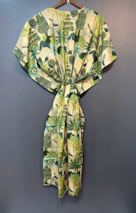 Nuevo Kaftán Naaz Textile de Lujo con Estampado Animal, Cuello en V, Cordón Ajustable, Manga Corta, Corte Ajustado y Largo, de Algodón Suave Indio para Mujer - Product Image 3