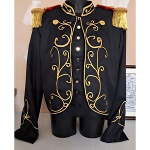 Chaqueta de húsar de la era de la Restauración francesa del siglo XIX, uniforme ceremonial con epaulettes y aiguillettes, vintage. - Product Image 1