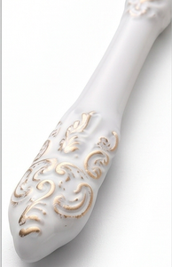 Juego de cubiertos de lujo Noble con textura pulida sedosa y forma de mango elegante para un estilo de comedor sofisticado. - Product Image 2