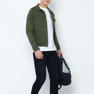 Chemise-veste en coton vert olive pour homme, col rabattu, fermeture à boutons simple, coupe ajustée, vêtement d'automne - Product Image 2