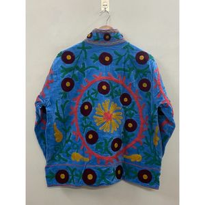 Chaqueta de Terciopelo Bordada a Mano para Mujer, Manga Larga, Cuello Camisero, Cierre Abierto, Estilo Bohemio con Patrón de Corazones para Otoño - Product Image 5