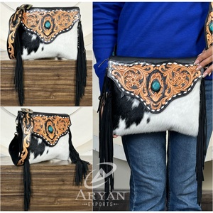 Sac à bandoulière en cuir de vachette fait main de haute qualité, design tendance, personnalisable, avec franges, pour femmes, style western - Product Image 1