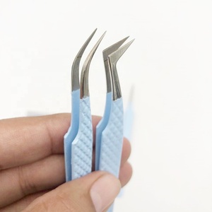 Ensemble de pinces à épiler en fibre bleu bébé avec revêtement en poudre, vente en gros, pinces à épiler pour extensions de cils en diamant solide, logo personnalisé, durable - Product Image 1