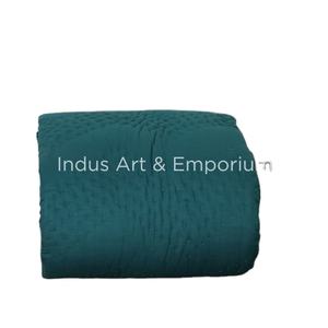 Juego de edredón de cama doble Kantha liso verde botella con dos fundas de almohada edredones de CA de verano Vintage dobles lisos - Product Image 1