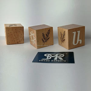 บล็อกไม้ตัวอักษรภาษาต่างประเทศจากไม้เนื้อแข็งธรรมชาติ ของเล่นไม้เสริมพัฒนาการสำหรับเด็ก - Product Image 2