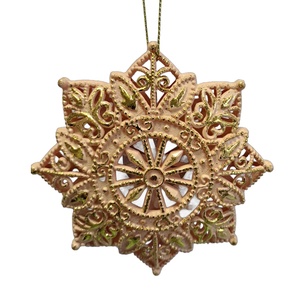 Conjunto de decoración navideña clásica Adorno de filigrana de plástico de nuevo diseño para suministros navideños - Product Image 6