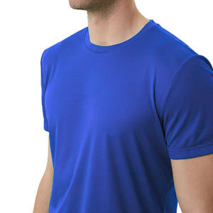 Ensemble décontracté homme : T-shirt col rond et short en jersey 100 % coton respirant, design personnalisé, haute qualité, avec logo frontal, idéal pour l'hiver - Product Image 3