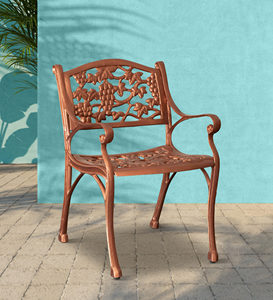 Sillón de Jardín de Hierro Fundido Ecológico e Impermeable con Diseño Tropical, Asiento con Detalles de Enredadera y Reposabrazos para Patio Exterior - Product Image 1