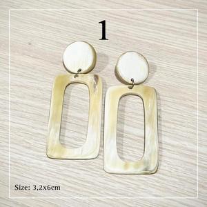 Pendientes de Cuerno Natural Pulido, Joyería Moderna Hecha a Mano por Artesanos Ecológicos, Regalo de Boda para Mujer, MN EXPORTS de Uttar Pradesh - Product Image 3
