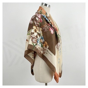 NORTH APPROACH Foulard carré en soie pour femme, imprimé floral, élégant, multifonctionnel, accessoire de mode toutes saisons - Product Image 3