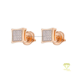 Magnifiques boucles d'oreilles carrées en moissanite plaquées or, en argent sterling 925, bijoux de luxe étincelants - Product Image 2