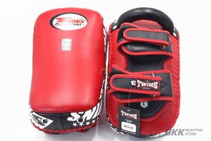 Professional Curved Kick <b>Shield</b> for Boxing Muay Thai MMA Training High Density Impact Absorption Coaching Equipment - Product Image 5