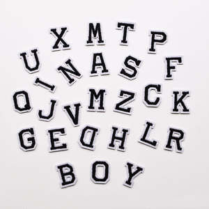 Parches Termoadhesivos Personalizados, Ecológicos y Bonitos con Diseños de Corazones y Flores para Gorras - Tela Termoadhesiva - Product Image 4