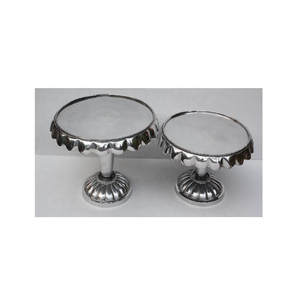 Support à gâteau en aluminium moulé de haute qualité avec finition polie miroir, décoration de fête de mariage, plaque métallique disponible en deux tailles - Product Image 3