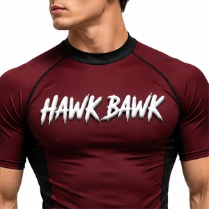 Camiseta de compresión de manga corta para hombre, top premium cómodo, estampado frontal en negro y granate, elástico, activo, potente, movimiento flexible para mí. - Product Image 5