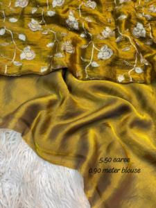 Sari de seda elegante de dos tonos con bordado de cuentas pesadas, borde festoneado y blusa en contraste, ideal para fiestas y bodas, resistente a la humedad. - Product Image 5