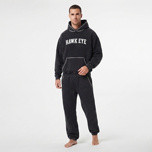 Conjunto Deportivo Negro para Hombre de Alta Calidad con Lavado Ácido, Sudadera de Manga Larga y Pantalón Casual, con Logotipo Frontal Bordado Personalizado - Product Image 3