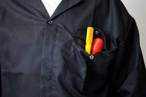 ชุดคลุมทำงานกันน้ำ ทนไฟ ยี่ห้อเนสต้า สปอร์ตส์ ผลิตจากผ้าฝ้าย 100% สำหรับผู้ชาย - Product Image 3